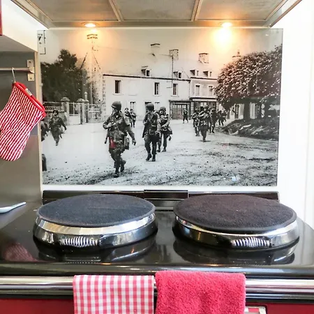 Holiday home Band Of Brothers House *